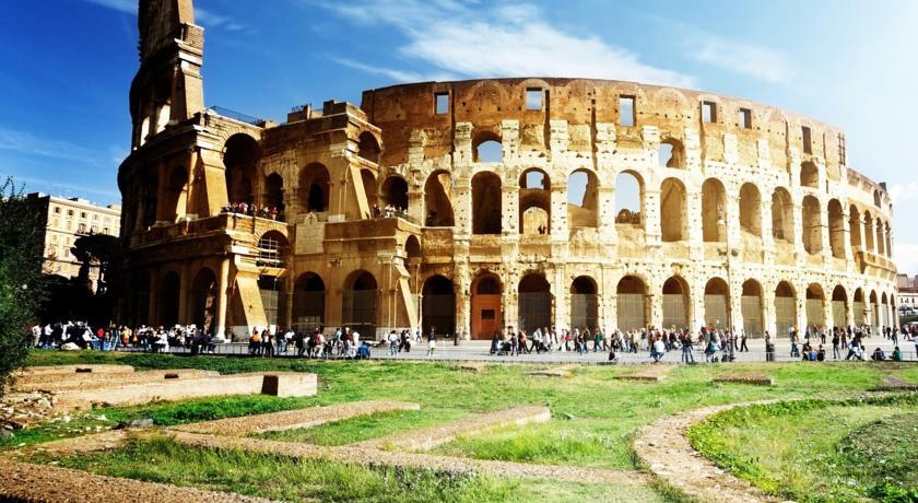 Colosseo Studio Suite Ρώμη Εξωτερικό φωτογραφία